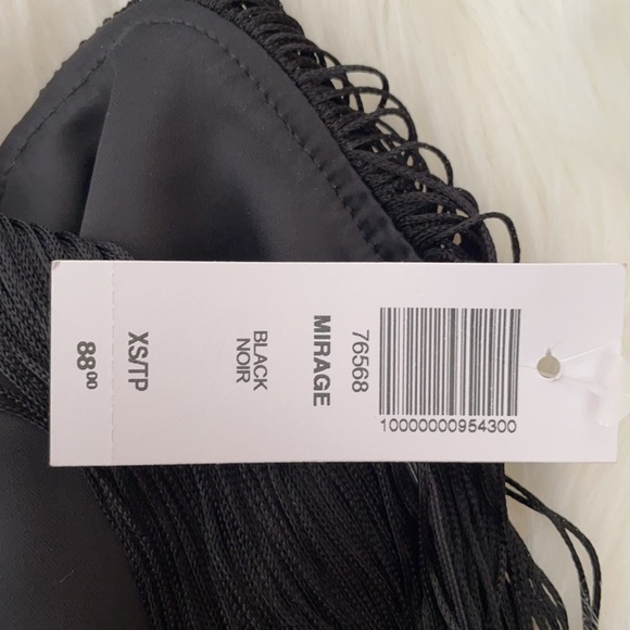 BNWT Aritzia fringe crop top - Picture 5 of 5